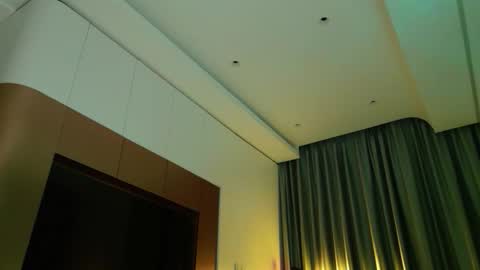 Snapshot of kitayamachu chatting on 11-29-25, 05:38 Aya online show from 11-29-25, 05:38