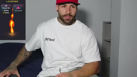 kite__ online show from 10-24-25, 03:47