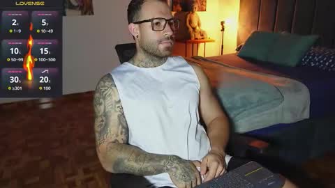 Snapshot of kite__ chatting on 02-15-26, 03:09 kite__ online show from 02-15-26, 03:09