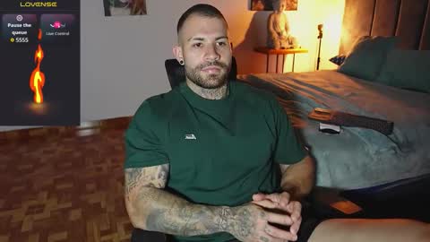 Snapshot of kite__ chatting on 02-18-26, 11:55 kite__ online show from 02-18-26, 11:55