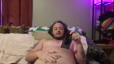 Snapshot of kitejackdaw chatting on 12-01-24, 05:13 Kite Jackdaw Bi Trans Man online show from 12-01-24, 05:13