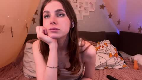 Snapshot of kitkatsweetspot chatting on 03-28-26, 05:56 kitkatsweetspot online show from 03-28-26, 05:56