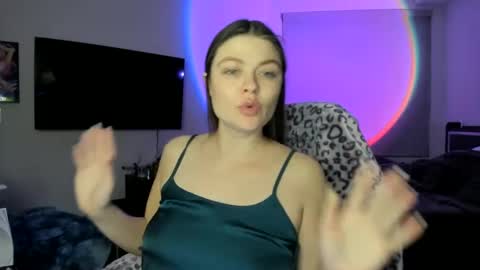 Serina Chan online show from 01-26-25, 05:02