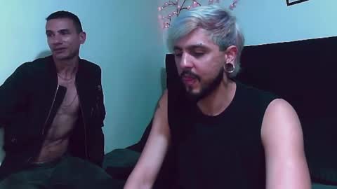 Snapshot of kitsuneshadow22 chatting on 09-20-25, 11:28 Alejandro online show from 09-20-25, 11:28