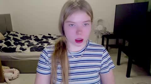 Jennyblonde and Emmabrunette online show from 12-14-24, 09:56