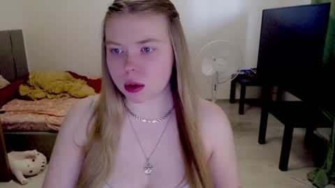 Jennyblonde and Emmabrunette online show from 01-14-26, 10:10