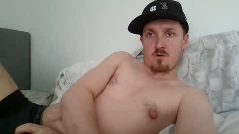 kittenfoxxx online show from 03-04-25, 09:00