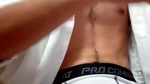 Snapshot of kitti1212 chatting on 12-21-24, 05:29 kitti1212 online show from 12-21-24, 05:29