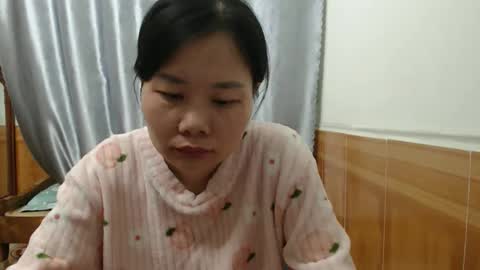 kitti_baby2x online show from 11-21-25, 03:16
