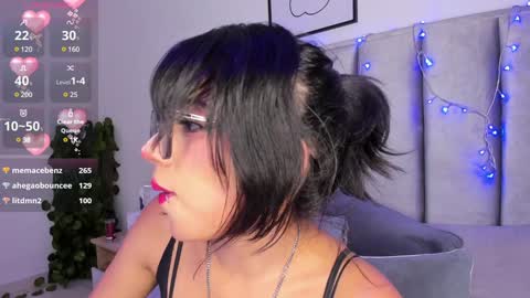 Camila online show from 12-28-24, 08:58