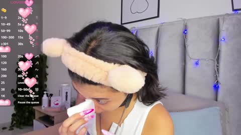 Camila online show from 12-30-24, 02:31