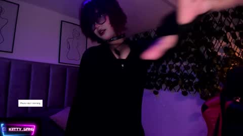 Camila online show from 11-12-25, 02:23