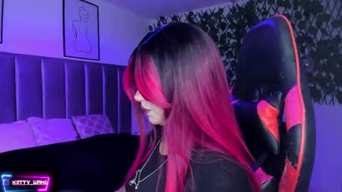 Camila online show from 02-14-26, 01:35