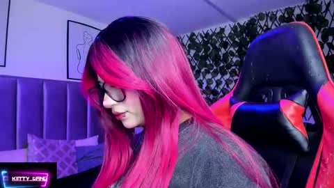 Camila online show from 02-26-26, 02:21