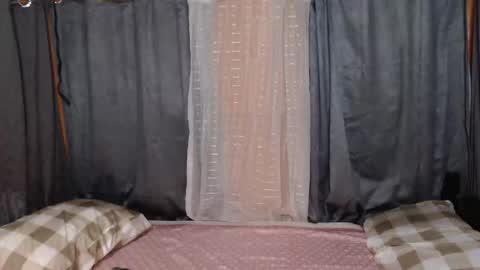 kitty_kim07 online show from 10-15-25, 08:47