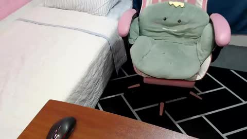 Kate online show from 02-13-25, 06:30