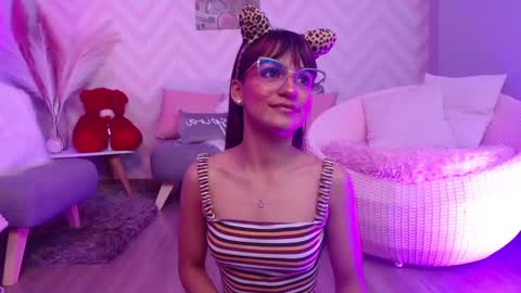 KITTY online show from 09-21-25, 12:51