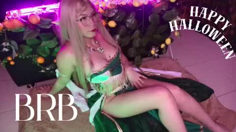 Snapshot of kitty_malach chatting on 11-04-25, 02:21 Kitty online show from 11-04-25, 02:21