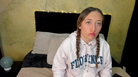 Snapshot of kitty_milk_nm chatting on 02-23-26, 12:02 KITTY online show from 02-23-26, 12:02