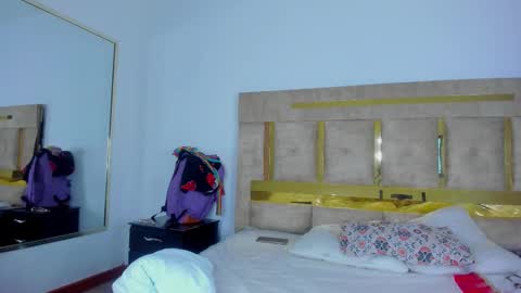 Kitty Rave online show from 01-15-26, 04:17