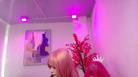 Kitty  online show from 10-04-25, 07:34