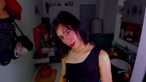 KittyChanel online show from 01-15-26, 10:53