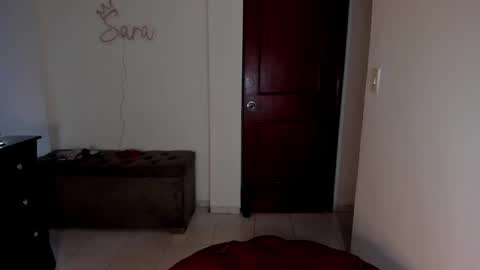 Snapshot of kittyhotts chatting on 01-26-25, 11:50 Sari bell online show from 01-26-25, 11:50