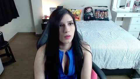 Isabel online show from 02-06-25, 11:37