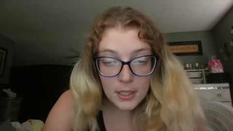 kittykat3535sx online show from 09-23-25, 07:06