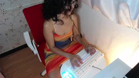 Viktoria online show from 01-24-25, 02:19