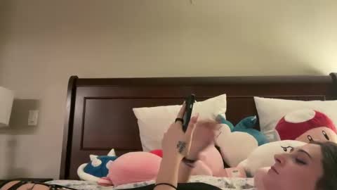 kittypurr79 online show from 01-04-25, 08:39