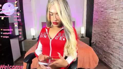 Tatiana Guerrero online show from 11-16-25, 02:55