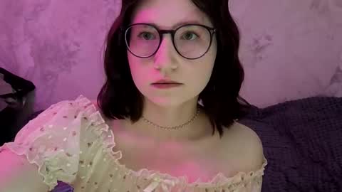 Snapshot of kittys0 chatting on 09-29-25, 04:34 kittys0 online show from 09-29-25, 04:34