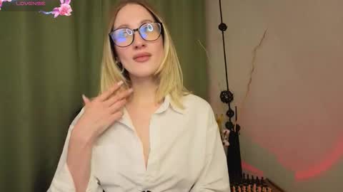Kate online show from 09-24-25, 11:13