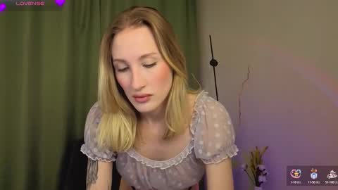 Kate online show from 09-26-25, 11:03