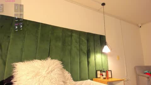 K I T T Y Y  online show from 11-03-25, 09:16