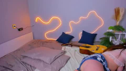 Snapshot of kittyy_rinna chatting on 10-07-25, 01:47 Rina online show from 10-07-25, 01:47