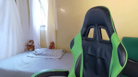 Kitty Zen online show from 03-10-26, 01:27