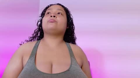 Kitty Hill online show from 01-17-26, 03:33