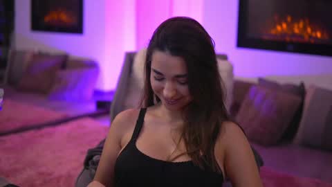 Snapshot of kity_sweet chatting on 01-18-25, 11:00 Erika online show from 01-18-25, 11:00