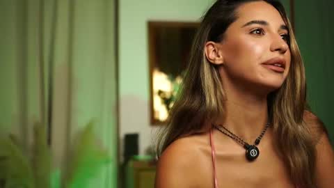 Snapshot of kity_sweet chatting on 09-23-25, 06:44 Erika online show from 09-23-25, 06:44