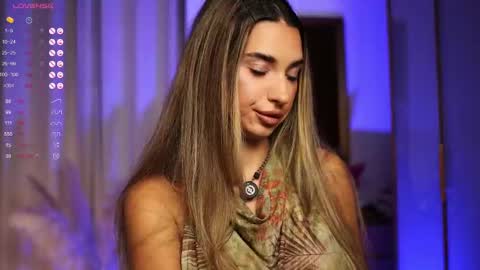 Snapshot of kity_sweet chatting on 10-08-25, 07:11 Erika online show from 10-08-25, 07:11