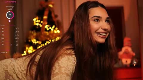 Snapshot of kity_sweet chatting on 12-03-25, 08:51 Erika online show from 12-03-25, 08:51