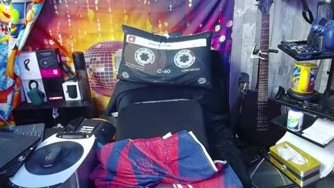 kiveuxmakeu online show from 09-14-25, 06:12