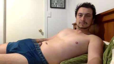 kiwiluke69 online show from 10-15-25, 12:22