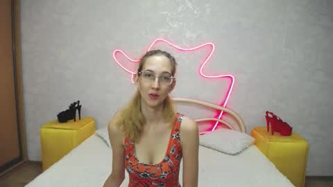 Klary online show from 09-20-25, 04:46