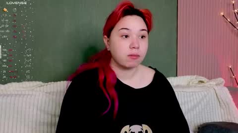 Klee online show from 11-18-25, 05:23