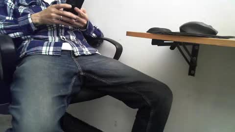 Jeremyz online show from 12-06-24, 05:31