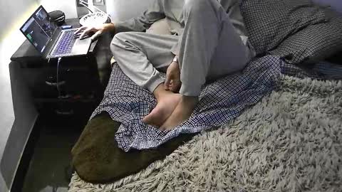 Jeremyz online show from 02-18-25, 04:26
