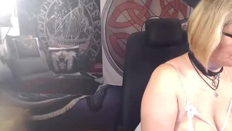 Michelle online show from 02-13-25, 07:56